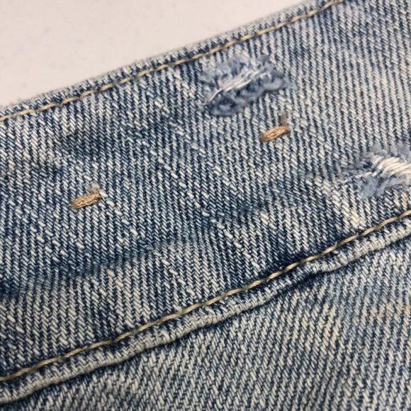 LIKE NEW VINTAGE AMERICAN EAGLE DISTRESS JEAN SHORTS W12/31 🦅 - Picture 10 of 11